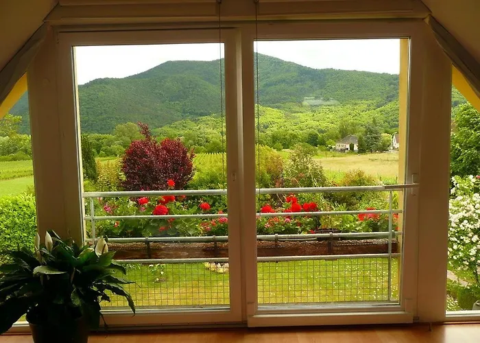 Appartement Les Euphorbes, Entre Vignes Et Montagnes